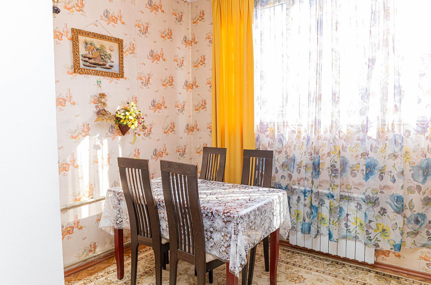 דירות אלמטי Reliablehouse Квартира В Самом Центре Города מראה חיצוני תמונה